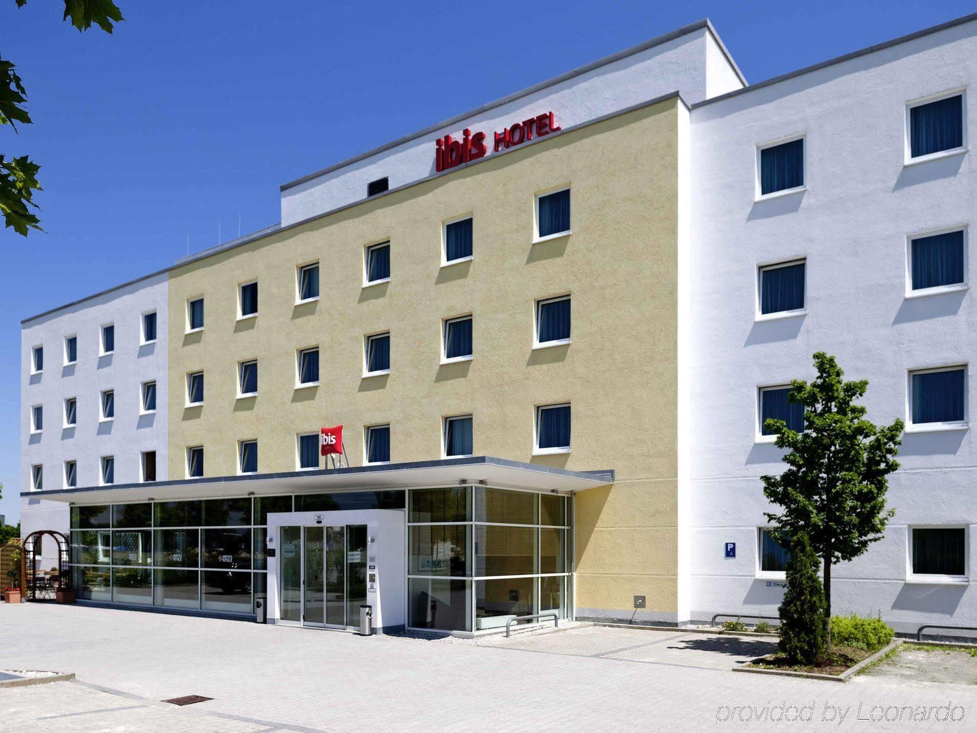 Ibis Hotel Munchen Messe Фельдкирхен Экстерьер фото